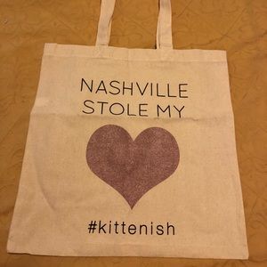 Jessie James Decker Kittenish Tote